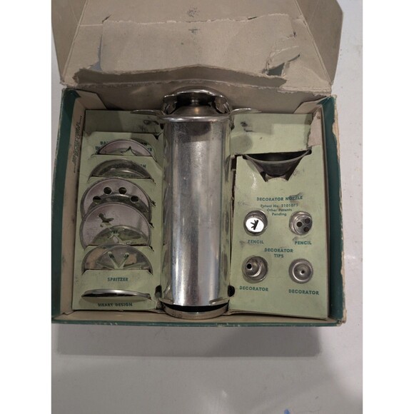 VINTAGE Jenkinson & CO COMBINATION CAKE DECORATOR & COOKIE MAKER - Picture 7 of 10